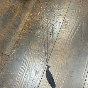 Silver Feather Pendant Necklace and Earring Set